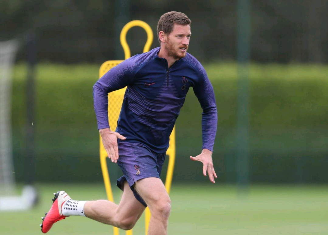 赛后芝加哥公牛备战英超,内部沟通细节曝光,目标明确,资深球员宣示担当(英超狼队实力怎么样) 赛后芝加哥公牛备战英超,内部沟通细节曝光,目标明确,资深球员宣示担当(英超狼队实力怎么样)